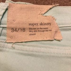 NWT Mint Green Super Skinny Jeans Size 18